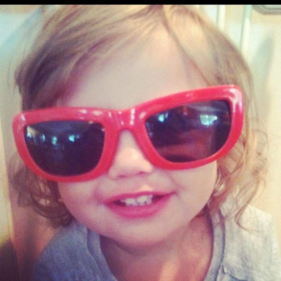 CHECK OUT MY NEW MAKEUP 💄 MUCH MORE COMING SOON! - Picture 4 of 10